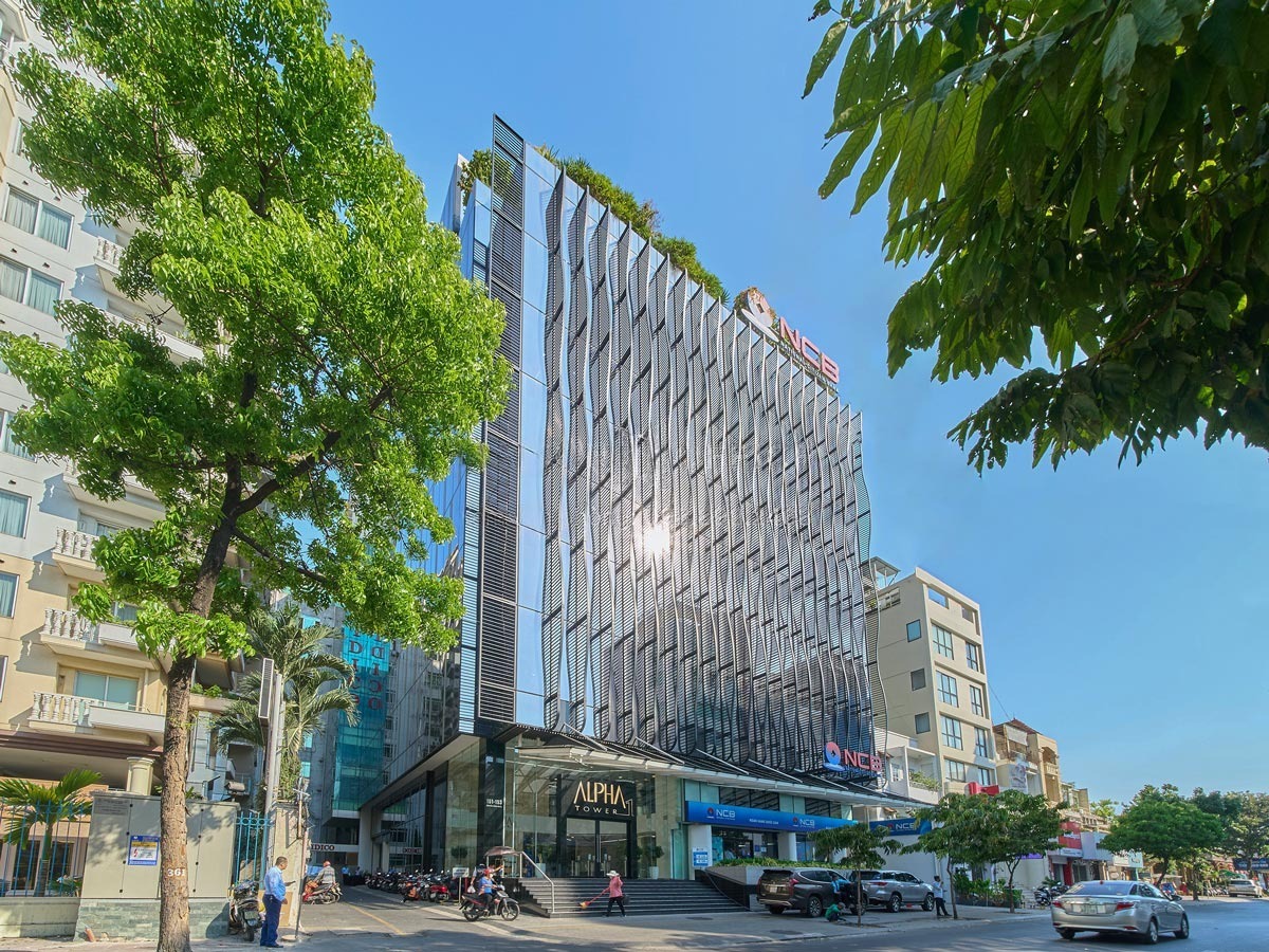 Alpha Tower 1