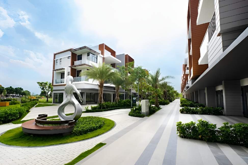 nhà phố celesta avenue